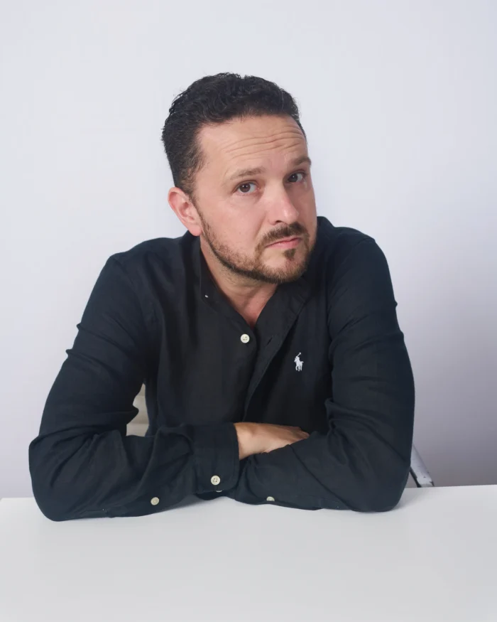 Adrian Kotik, walterwakefield
